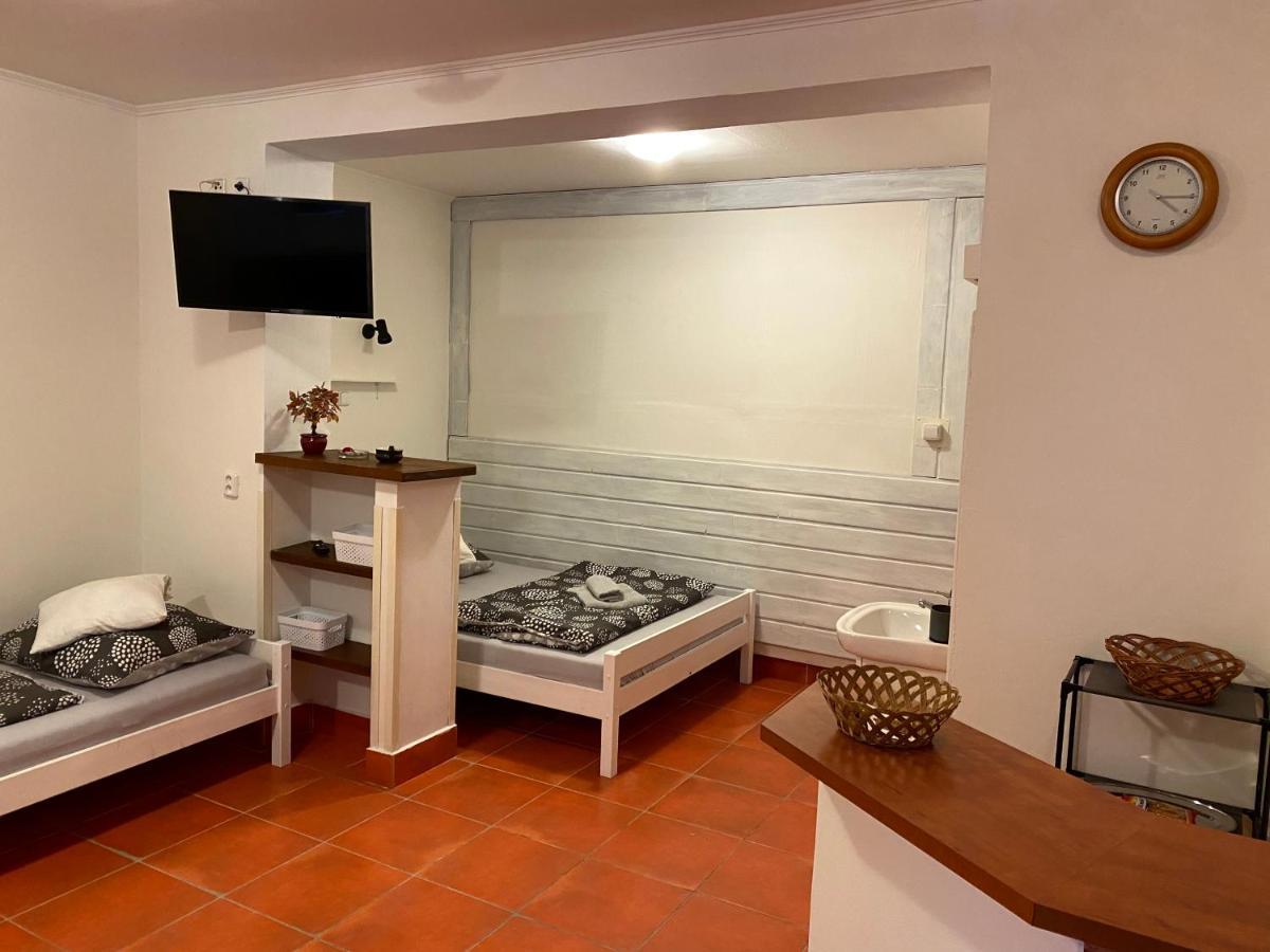Freedom Apartment Loket Extérieur photo