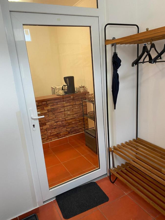 Freedom Apartment Loket Extérieur photo